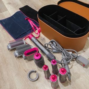 Selling like new dyson air wrap- has been used a handful of times only